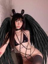 Jacky-thotsnoth0t-KY-4