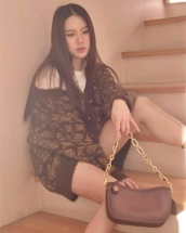 janistarr_021