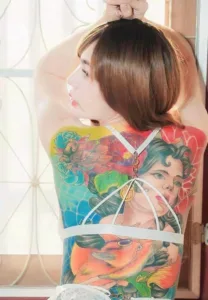 ying-lailalila-leah-Back-Tattoo